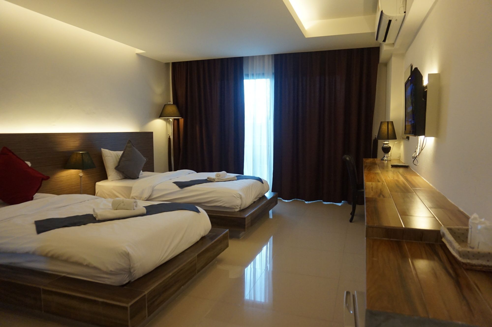 Fortune D Hotel Пхитсанулок Экстерьер фото
