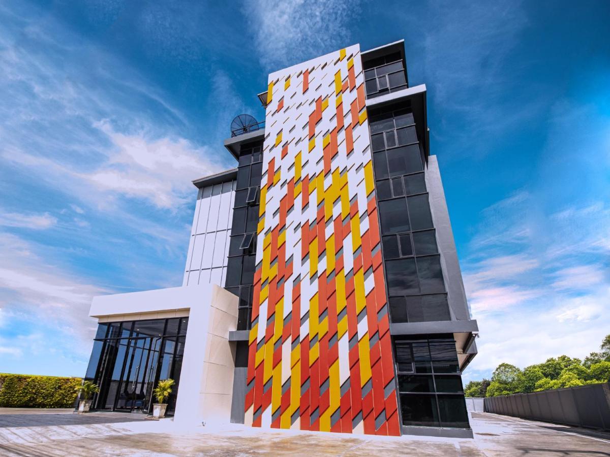 Fortune D Hotel Пхитсанулок Экстерьер фото