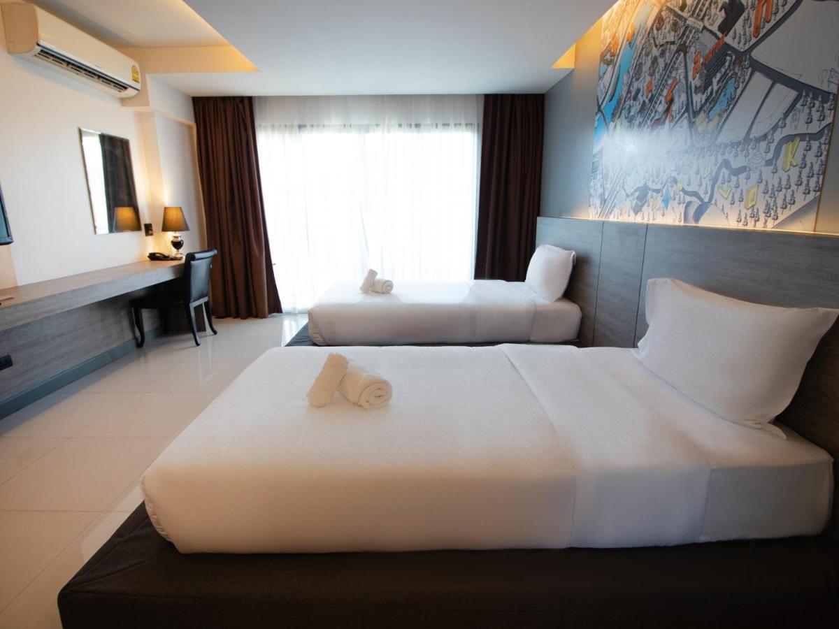 Fortune D Hotel Пхитсанулок Экстерьер фото