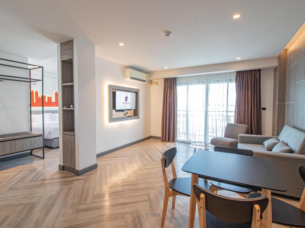Fortune D Hotel Пхитсанулок Экстерьер фото