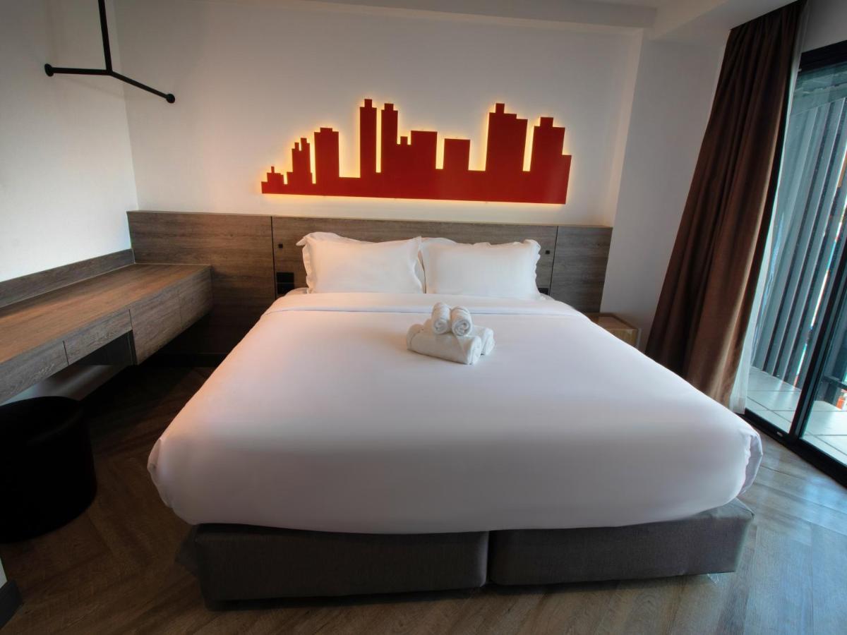 Fortune D Hotel Пхитсанулок Экстерьер фото