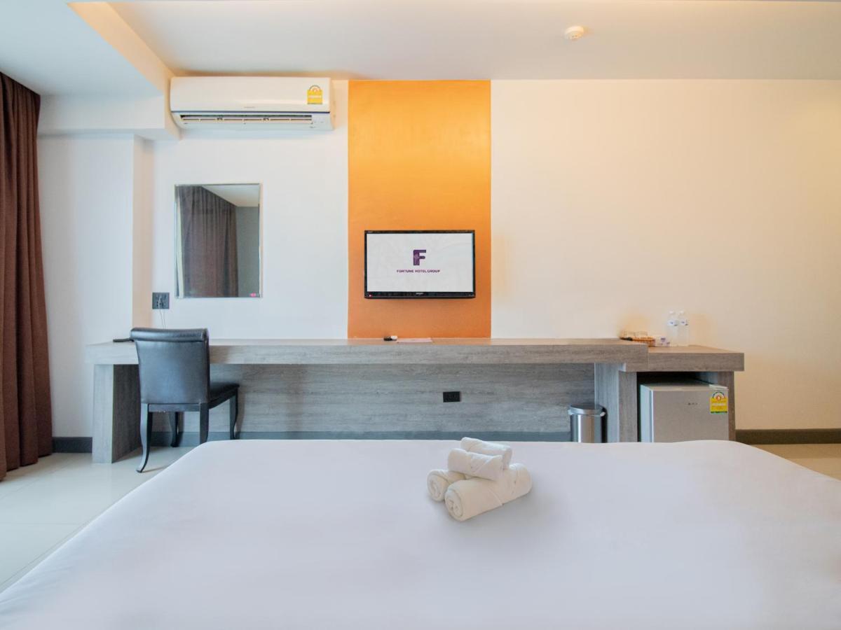 Fortune D Hotel Пхитсанулок Экстерьер фото